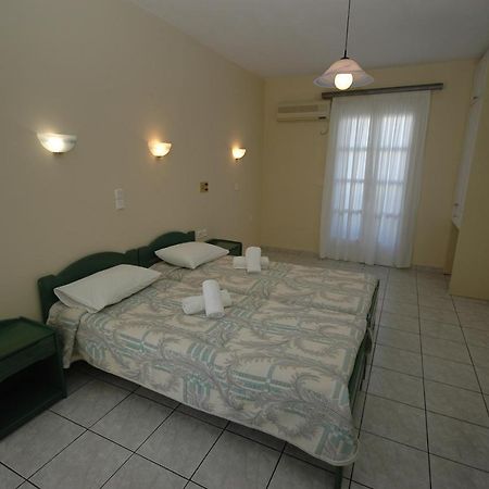 Hotel Anixis Resort Naxos City ภายนอก รูปภาพ