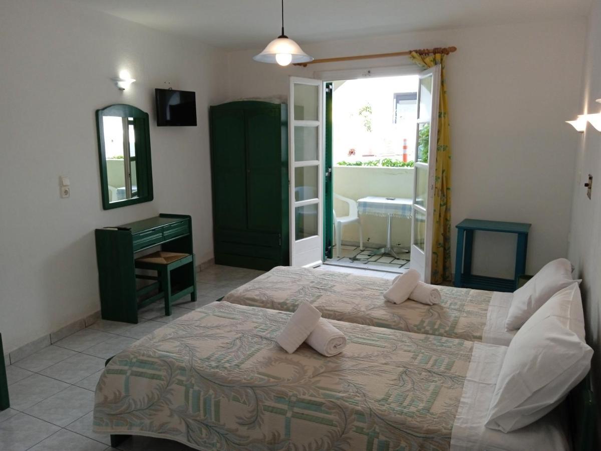 Hotel Anixis Resort Naxos City ภายนอก รูปภาพ